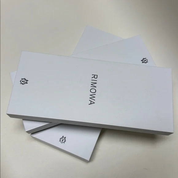 3 NEW RIMOWA White Box - Picture 5 of 8